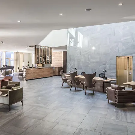 Nidum - Casual Luxury Hotel