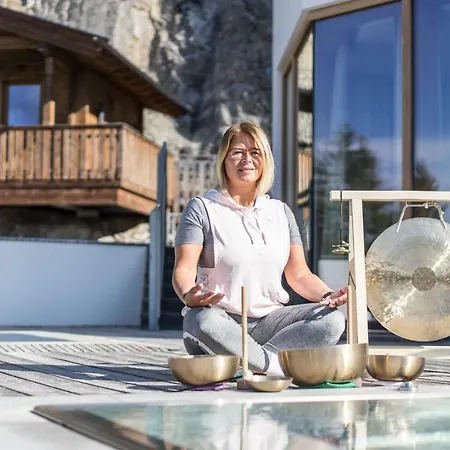 Nidum - 캐주얼 럭셔리 호텔 Mösern