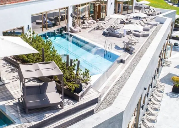 Nidum - Casual Luxury Mösern