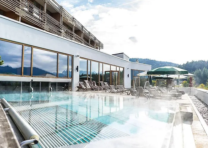 Nidum - Casual Luxury Hotel