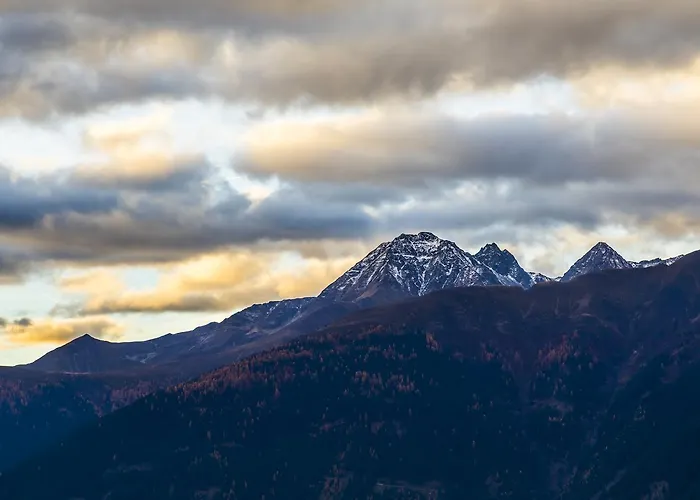 Nidum - Casual Luxury Hotel