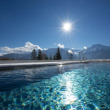 ホテル Nidum カジュアル ラグジュアリー