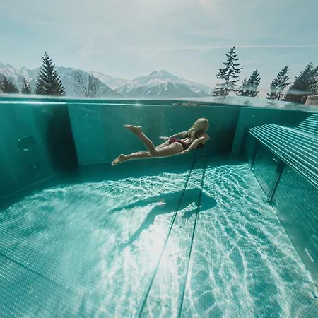 Nidum カジュアル ラグジュアリー Mösern